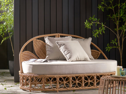 Outdoor Wicker Daybed With Pillows - Light Brown / Beige