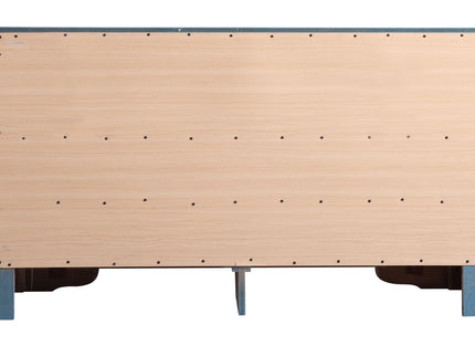 Elegant Traditional Storage Dresser