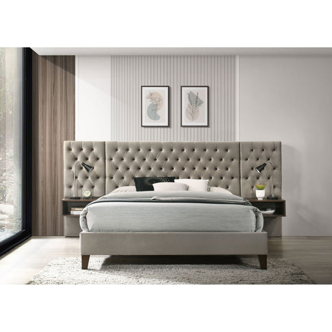 Kiah - Platform Bed With Floating Nightstands