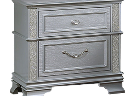 3 Piece Bedroom Set With Elegant Bed, 2 Nightstands