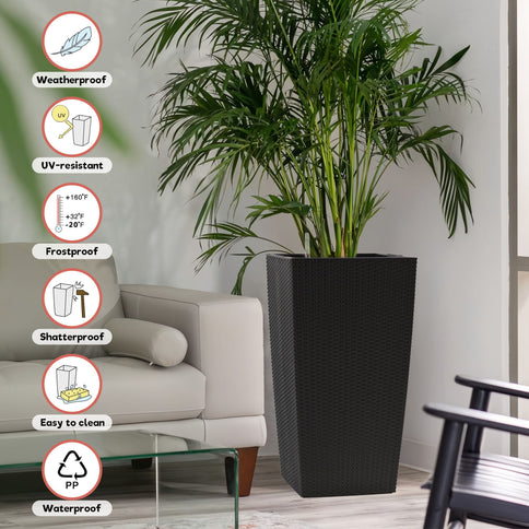 Indoor Outdoor Planter With Automatic Watering System