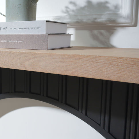 Arch Fluted Table