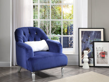 Elegant Traditional Armchair