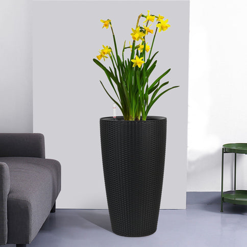 Tall Planters Set With Water Level Monitor And Auto Watering
