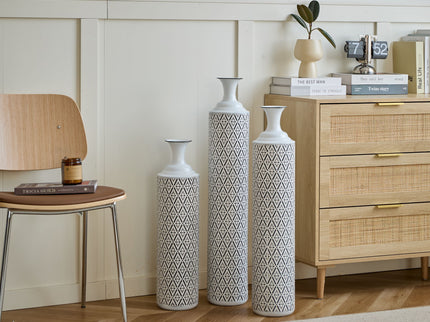 Modern Floor Vase Set Metal Vases With Geometric Pattern, 3 Piece Home Decor Set - White / Black