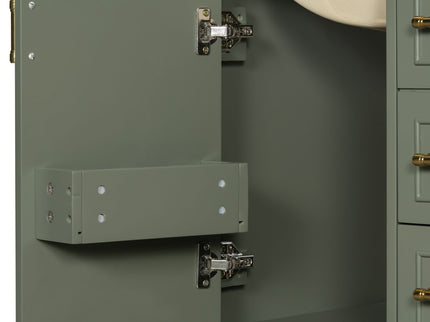 Traditional Bathroom Vanity Set With Soft Close Doors