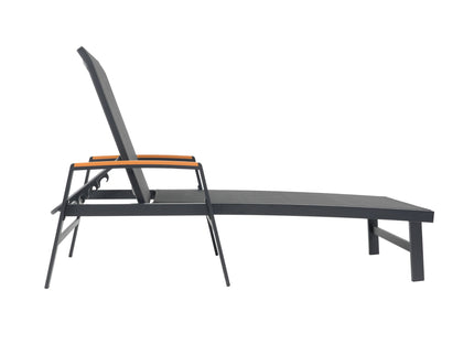 Oaxton - Chaise Lounge