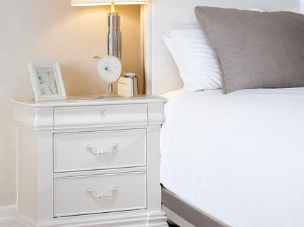 Estrella - Nightstand - White