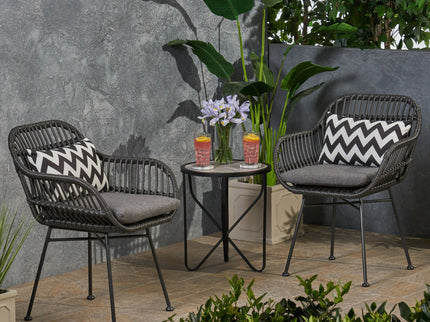 Outdoor Rattan Accent Chair With Metal Legs