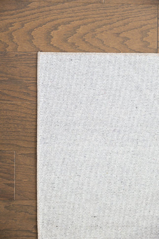 Toucan - 5' X 7' Washable Non - Slip Area Rug - Silver