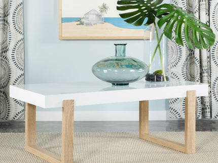 Gwen - Table