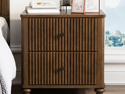 Fluted Nightstand With 3 Drawers