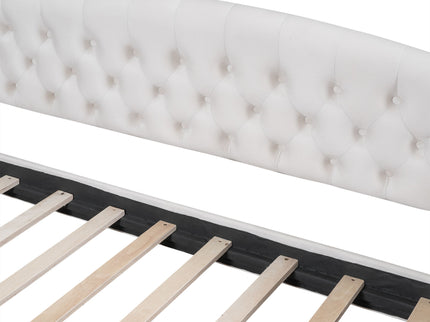 Modern Tufted Button Daybed