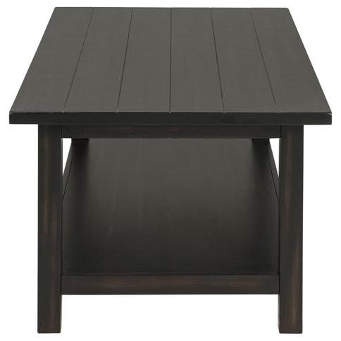 Castleton - Table