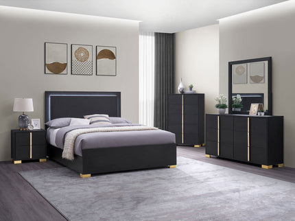 Bedroom Set With Accents