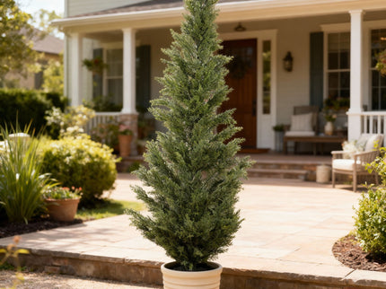 Realistic Artificial Cypress Tree, UV Resistant Indoor / Outdoor Topiary Plant For Decoration - Green Leaves