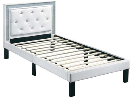 Glamours Style Bed With Diamond Tufted Padded Headboard