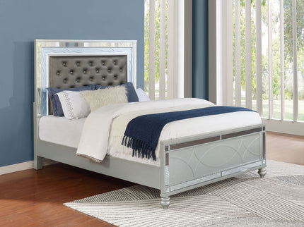 Karmen - Panel Bed