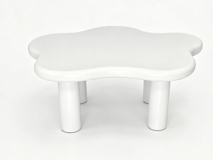 Cloud Shaped Coffee Table With 4 Round Legs