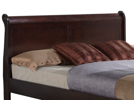 Elegant Trundle Bed With Timeless Charm