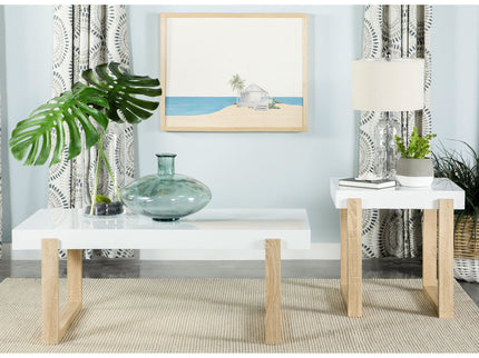 Gwen - Table