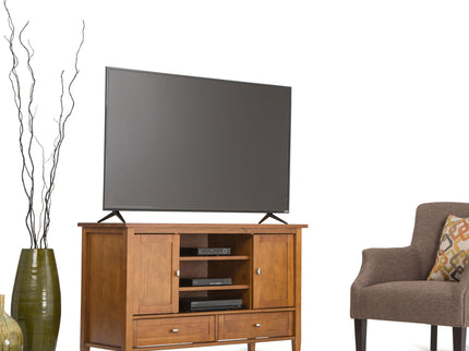 Warm Shaker - Transitional Style TV Media Stand