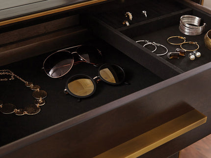 Prescott - 8 Drawer Dresser