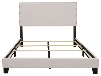 Bed With Nailhead Trim