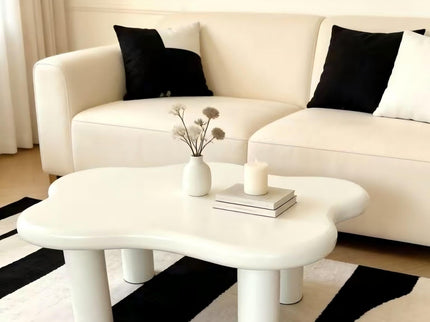 Cloud Shaped Coffee Table With 4 Round Legs