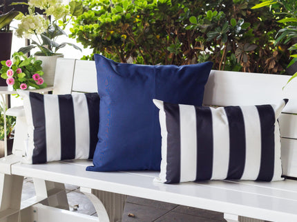 Horizon - Stripe Pillow Outdoor & Indoor - Black
