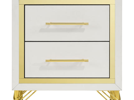 Malcolm - Bedroom Set With Wingback Design