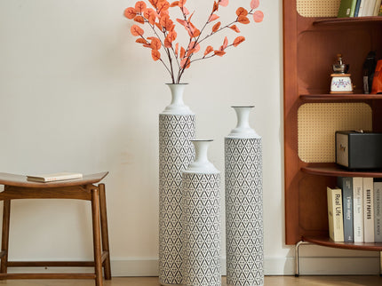 Modern Floor Vase Set Metal Vases With Geometric Pattern, 3 Piece Home Decor Set - White / Black