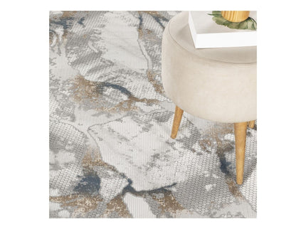 Geometrix - 5'3" X 7'3" Area Rug & Geometric 3D Effect - Ivory / Gray