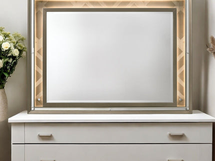 Skylar - Mirror With LED - Champagne