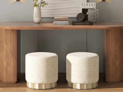 Hampton - Round Upholstered Ottoman With Scalloped Base - Speckled Egg Beige