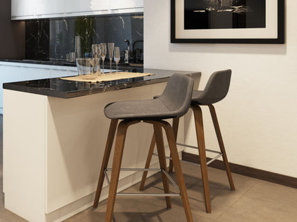 Randolph Bentwood - Counter / Bar Height Stool (Set of 2)