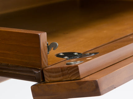 Warm Shaker - Handcrafted Desk