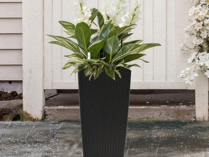 Indoor Outdoor Planter With Automatic Watering System