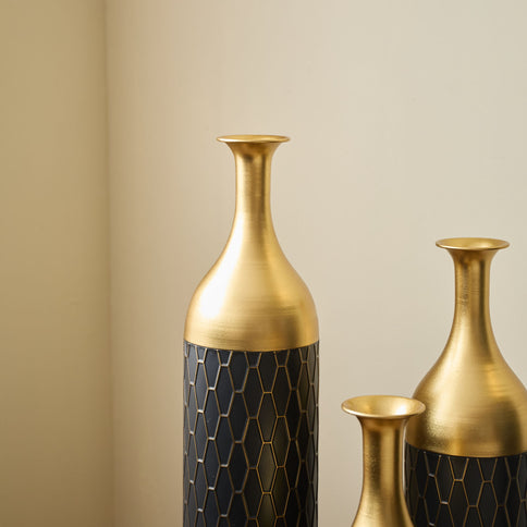 Elegant Floor Vase Set Metal Decorative Vases 3 Piece Set For Floral Display, Wedding & Gift Decor - Gold / Black