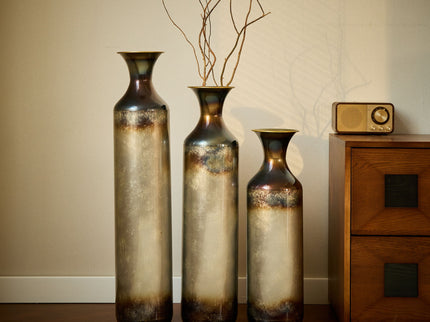 Modern Droplet Shaped Floor Vase Set, Glazed Metal Decorative Vases 3 Piece Home Accent For Living Room - Gold / White