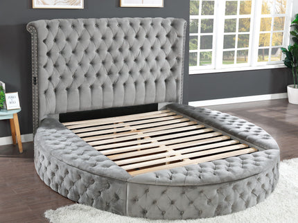 King 5 Piece Bedroom Set Made - Gray