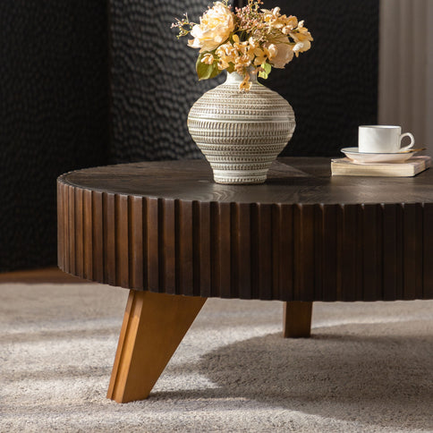 Round Retro Coffee With Solid Wood Legs