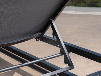 Chaise Lounge With 5 Reclining Positions, Outdoor Patio Lounge Chairs