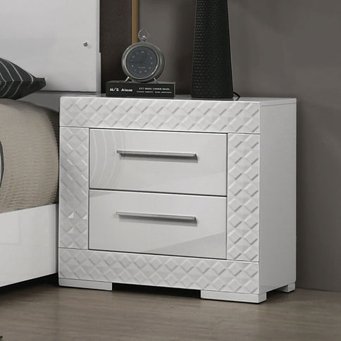 Nightstand With Bar Handle - White