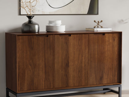 Banting - 3 Door Sideboard Buffet With Adjustable Shelves - Natural Walnut