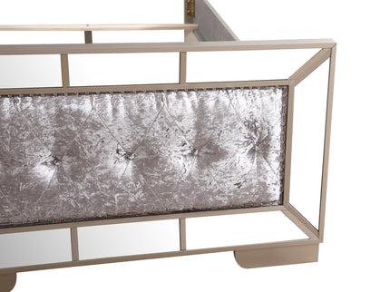 Stylish Contemporary Bed With Minimalist Design