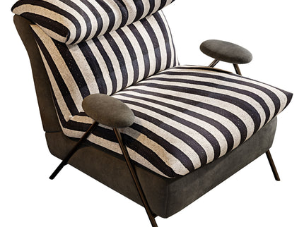 Ergonomic Single Chair