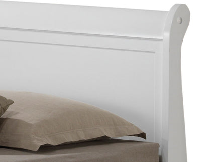 Elegant Trundle Bed With Timeless Charm