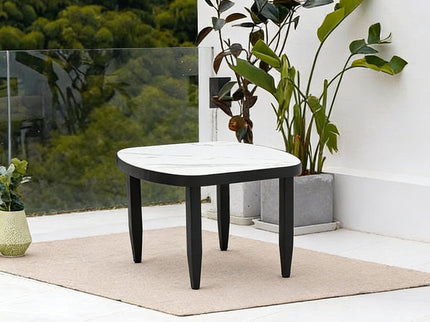 Outdoor Elegance Table, Rounded Corners