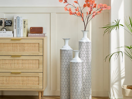 Modern Floor Vase Set Metal Vases With Geometric Pattern, 3 Piece Home Decor Set - White / Black